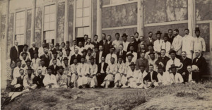 1907년 9월 조선예수교장로회 독노회 설립 당시 선교사들과 한국인 최초 7인 목사들의 단체사진